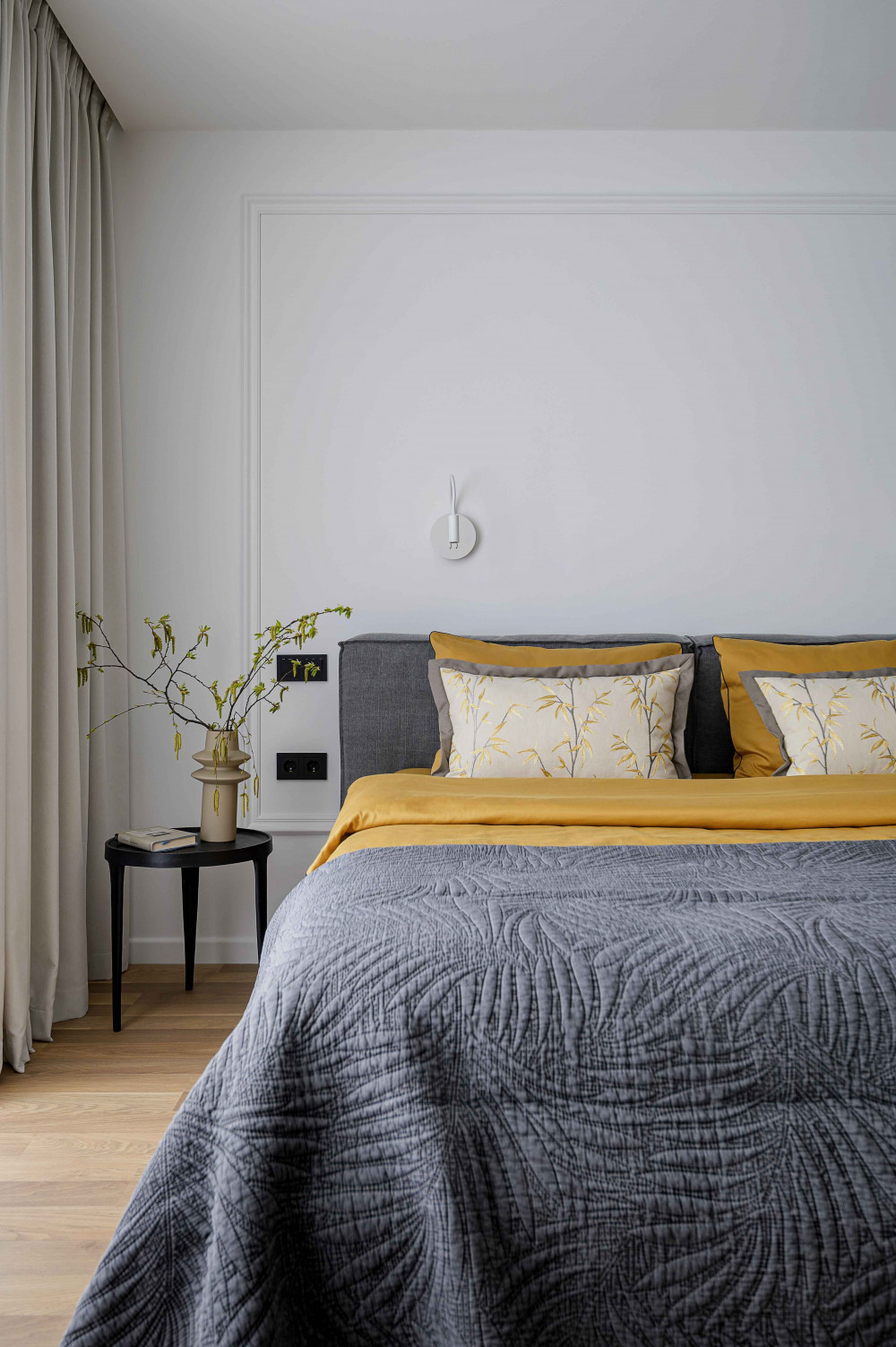 Интерьерные покрывала и подушки